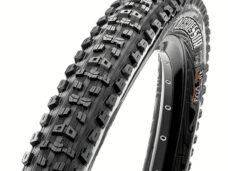 Maxxis vouwband Aggressor 58-584 60TPI zwart