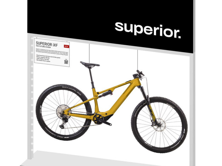 Superior podium voor 1 fiets 220 x 60 x 250cm