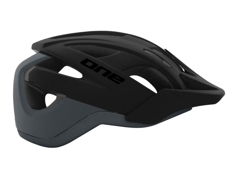 One fietshelmen. ✓ Snel geleverd ✓ Gratis verzending v.a. €75