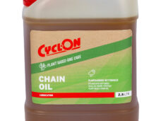 Cyclon kettingolie plant based jerrycan 2
