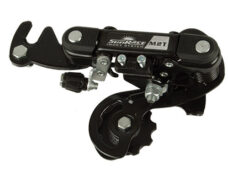 Sunrace achterderailleur met haak korte slag