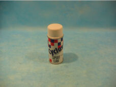 Spuitlak 150ml. transparant M2  blanke lak