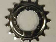 SA tandwiel 3/32 doorgezet 17T