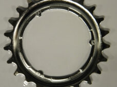 SA tandwiel 3/32 doorgezet 8V 23T