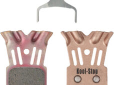 Koolstop schijfremblokken met koelvin Shim.DM gesinterd(2st)