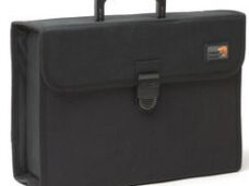 New Looxs enkele tas N8 met gesp 13l zwart