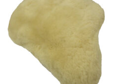 Zadeldek schapenvacht groot A-kwaliteit beige