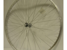 Voorwiel 27-15/8-11/4 630 chr.naaf/alu velg